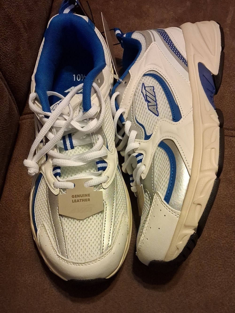 Avia 5000 Men's White and Blue Athletic Running Sneakers Size 10 1/2